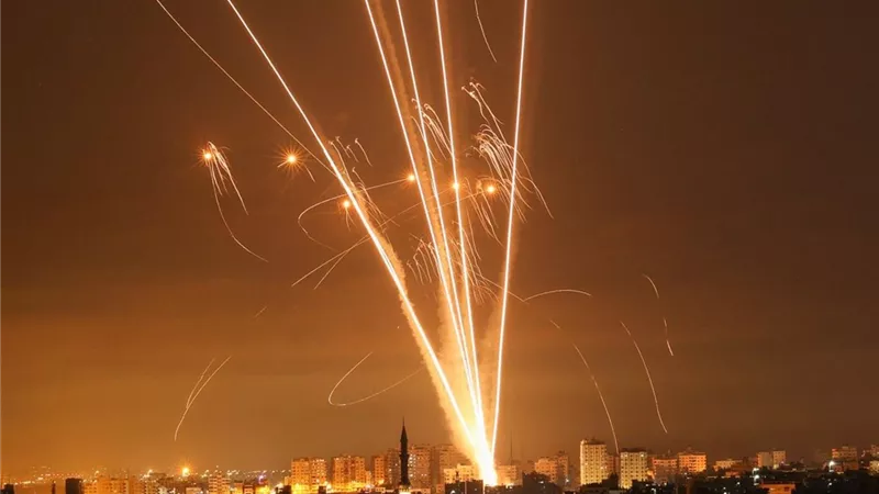 الجيش الأميركي: استهدفنا مواقع صواريخ إيرانية قرب مضيق هرمز