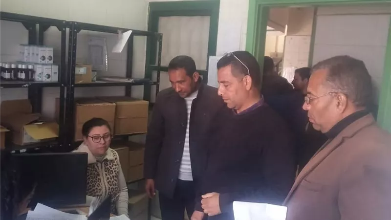 حملات مكثفة بقرية طوخ الخيل بالمنيا.. رفع 100 طن مخلفات