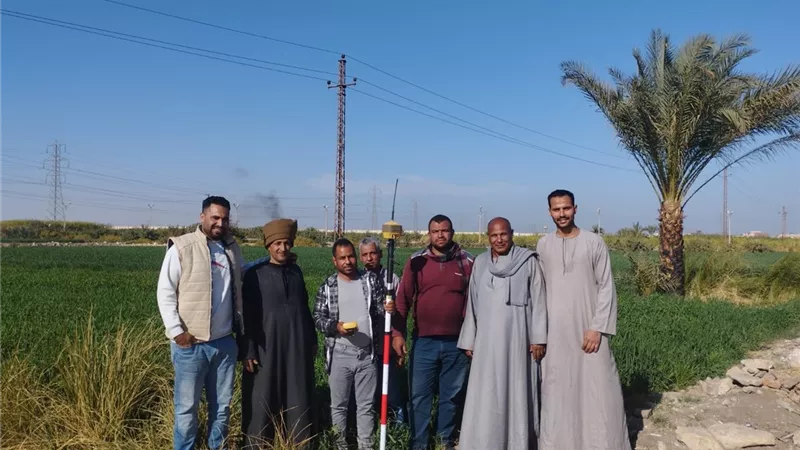 «شبكات المرافق» بالأقصر يبدأ الرفع المساحي لطلبات التقنين بالقرنة وأرمنت