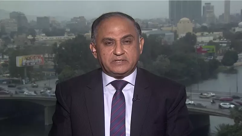 هل تقترب إيران من التصعيد في مضيق هرمز؟ خبير يجيب|فيديو
