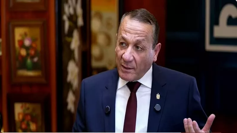 خبير استراتيجي: الاقتصاد محور الحرب الأمريكية الإسرائيلية على إيران
