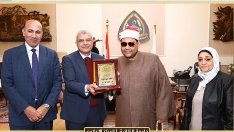 جامعة الزقازيق تحتفي بفعاليات مسابقة 