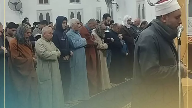 مساجد كفر الشيخ تشهد إقبالًا كثيفًا لأداء صلاتي العشاء والتراويح