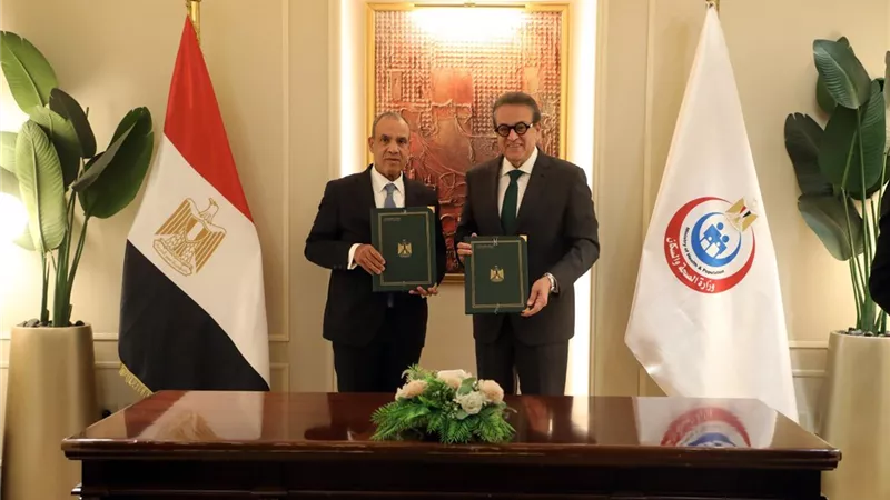 وزيرا الصحة والخارجية يوقعان بروتوكول “علاجك في مصر” لتيسير الرعاية الطبية