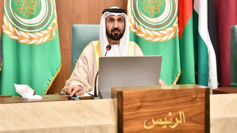 رئيس البرلمان العربي يدين استمرار إغلاق المسجد الأقصى أمام المصلين