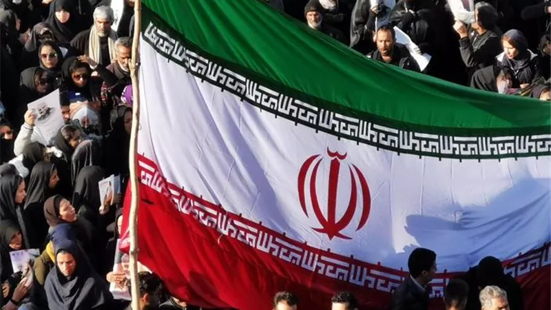 هاني فاروق: الشعب الإيراني توحد خلف قيادته بعد محاولات استغلاله بالحرب