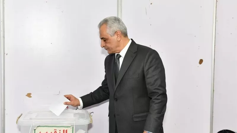 وزير الدولة للإنتاج الحربي يدلي بصوته في انتخابات نقابة المهندسين