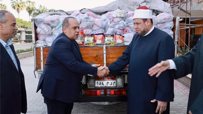 محافظ كفر الشيخ: توزيع 5000 شنطة سلع غذائية على الأسر الأولى بالرعاية 