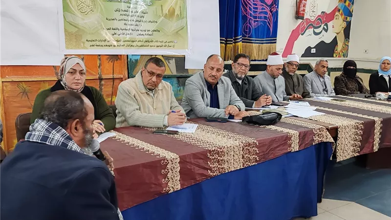 مدير تعليم المنيا يشهد ختام مسابقة القرآن للمعلمين ويكرم الفائزين