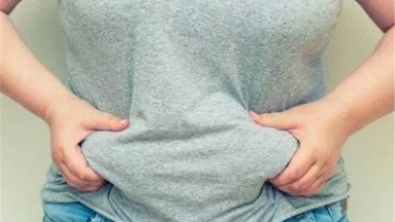 لماذا يزداد وزن النساء بعد الأربعين؟ 5 أسباب صحية قد تكون وراء ذلك
