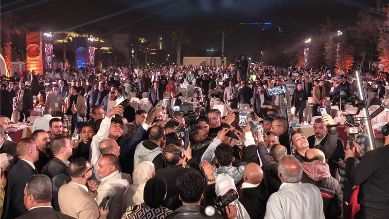 حضور وزاري ونجوم المجتمع في إفطار حزب الشعب الجمهوري |فيديو