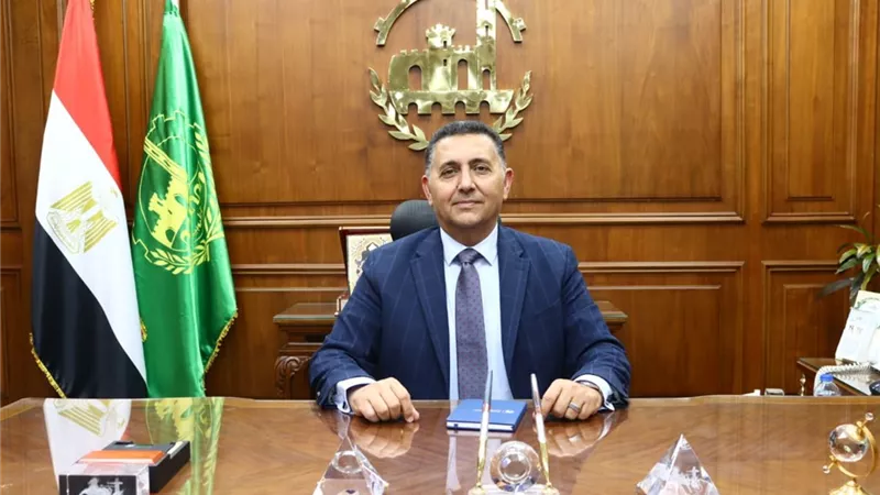 محافظ القليوبية يشرف على تسليم أرض مستشفى الخصوص المركزي الجديد