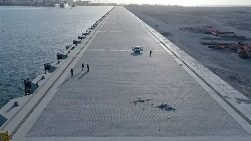 محطة حاويات عالمية بميناء الدخيلة بطاقة 1.5 مليون حاوية سنويًا