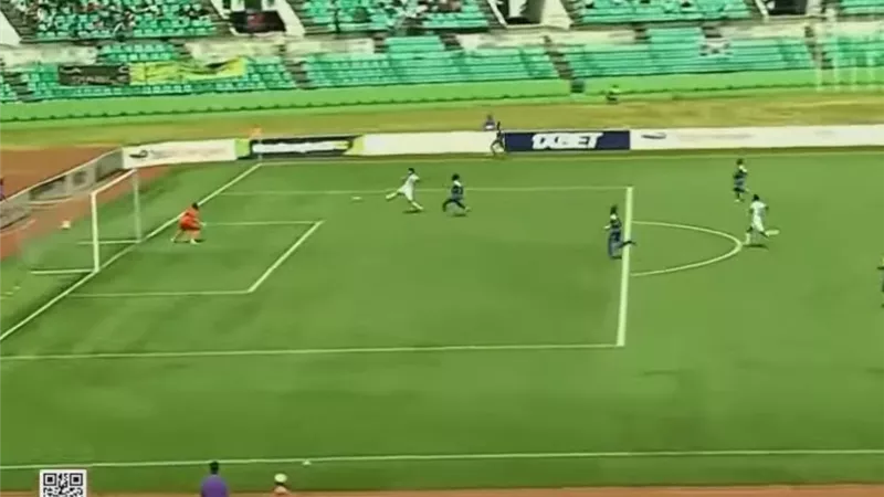 عدي الدباغ يُحرز هدف تعادل الزمالك ضد أوتوهو الكونغولي 
