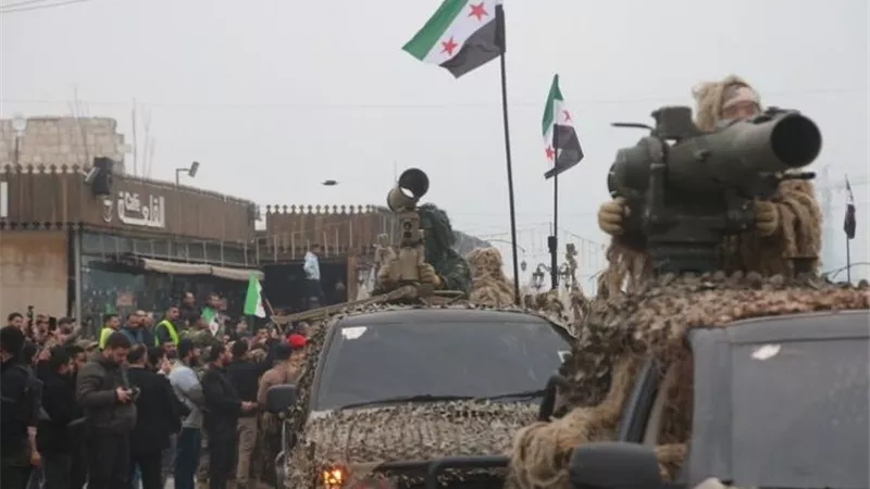 الجيش السوري يستلم قاعدة رميلان بالحسكة عقب انسحاب قوات التحالف الدولي