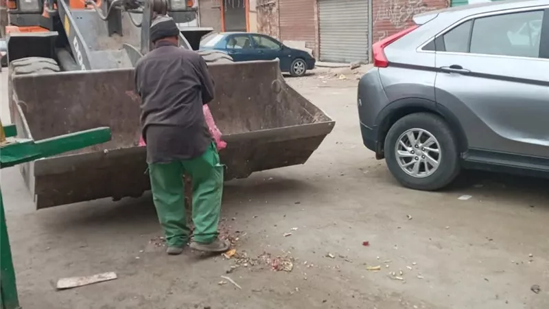 تكثيف حملات النظافة بأحياء مدينة المنيا للحفاظ على المظهر الحضارى