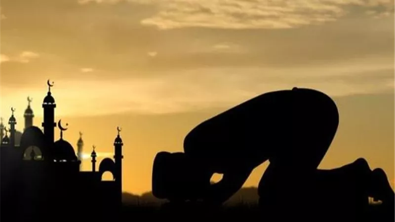 موعد أذان الفجر في اليوم الأحد 25 رمضان وعدد ساعات الصيام
