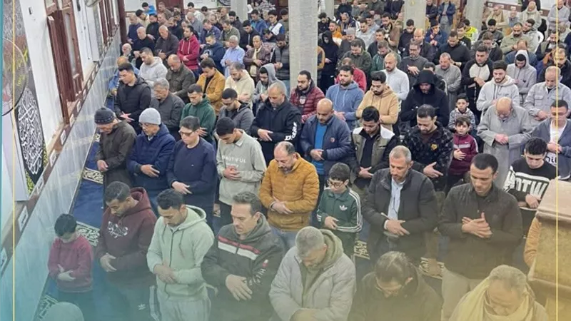 قلوب خاشعة في رحاب الله.. مساجد كفر الشيخ تتزين بالمصلين في ليلة 24 رمضان