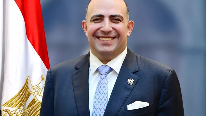 برلماني:رسائل السيسي بإفطار الأسرة المصرية تؤكد ثوابت مصر تجاه أمن المنطقة