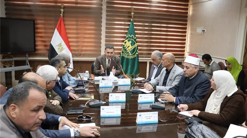 محافظ القليوبية يتابع الاستعدادات النهائية لاستقبال عيد الفطر ويرفع درجة 