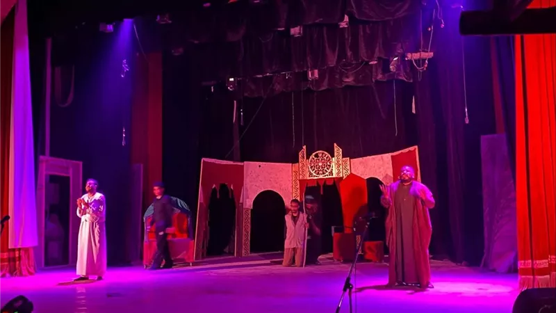 العرض المسرحي «سالب واحد» و«ضل» يضئ ثاني أيام نوادي المسرح 