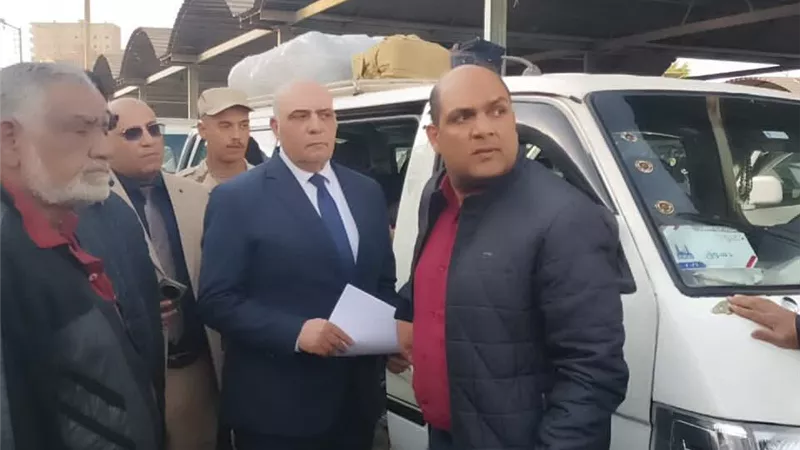 محافظ كفرالشيخ: متابعة سير العمل بمجمع المواقف بدسوق وتطبيق التعريفة