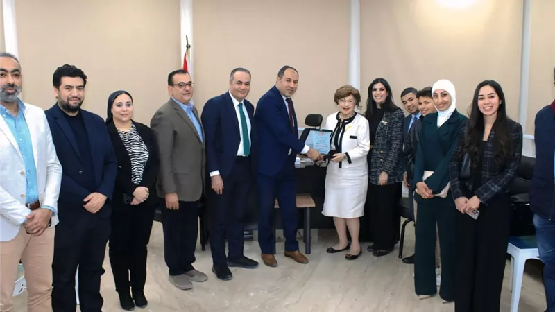 افتتاح غرفة عمليات جديدة بمستشفى 