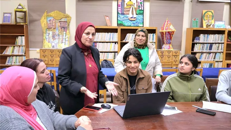بمشاركة 27 محافظة.. مدير تعليم القاهرة تشهد انطلاق 