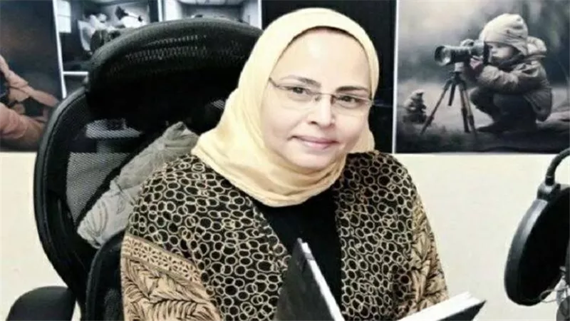 فاطمة عمر: قوة المذيع تأتي من احترامه للمعلومة واستعداده الجيد|خاص