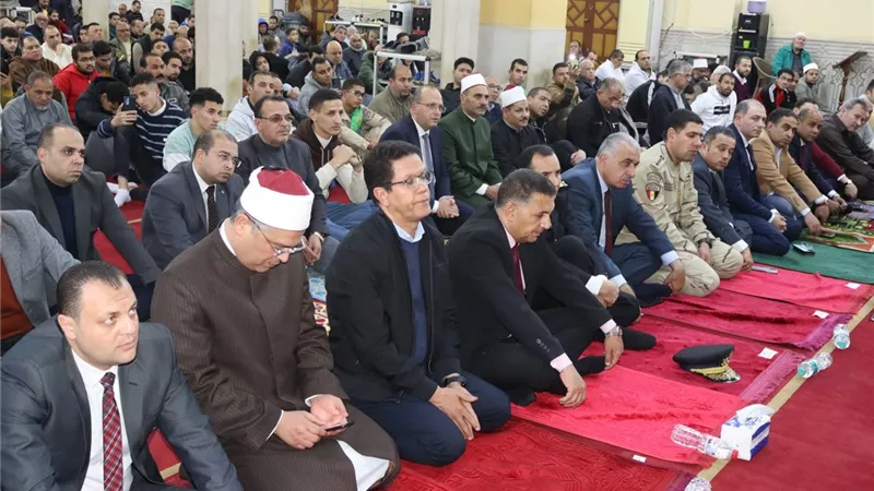محافظ القليوبية يشهد احتفالية ليلة القدر بمسجد ناصر في بنها