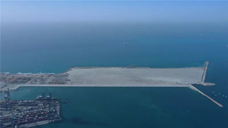 النقل: تقدم أعمال تنفيذ مشروع “تحيا مصر 2” لمحطة حاويات متعددة الأغراض