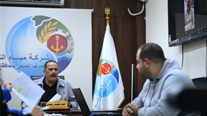 رئيس مياه القناة يتابع خطة تقليل الفاقد وتعزيز كفاءة التشغيل