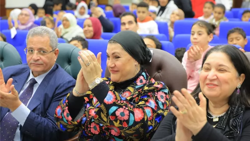 إبداعات الأطفال تتألق في ختام 