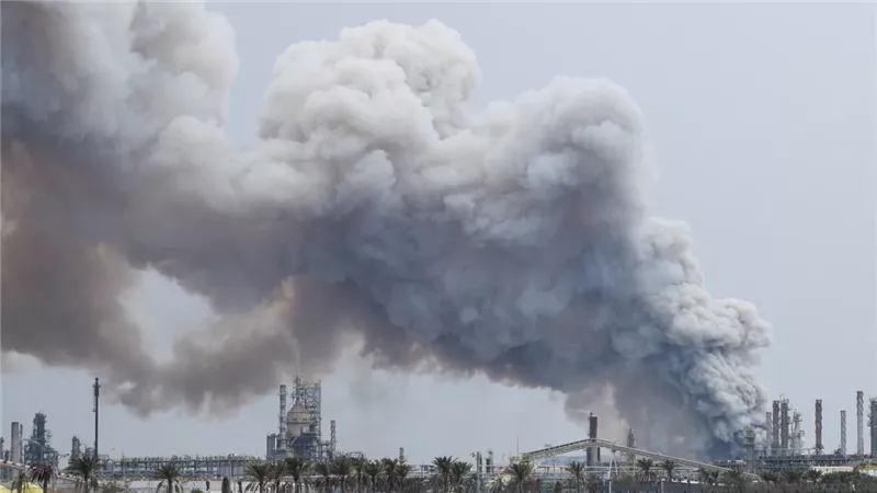 إشادات حزبية بالدور المصري في دعم أمن الخليج واحتواء التصعيد الإقليمي