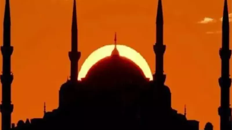 موعد أذان الفجر اليوم الأربعاء 28 رمضان وعدد ساعات الصيام 