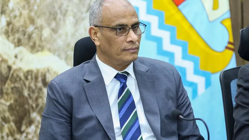 من كفر الشيخ لبلطيم ودسوق.. المحافظ يتابع انسيابية حركة الركاب بالمواقف 