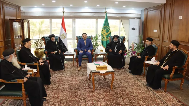 محافظ القليوبية يستقبل مطران وأساقفة الكنيسة الأرثوذكسية للتهنئة بالعيد
