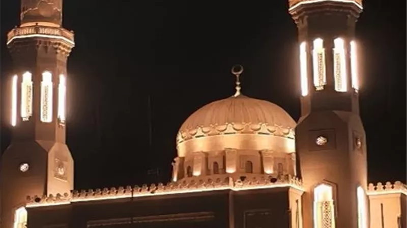 موعد أذان الفجر اليوم الخميس 29 رمضان وعدد ساعات الصيام 