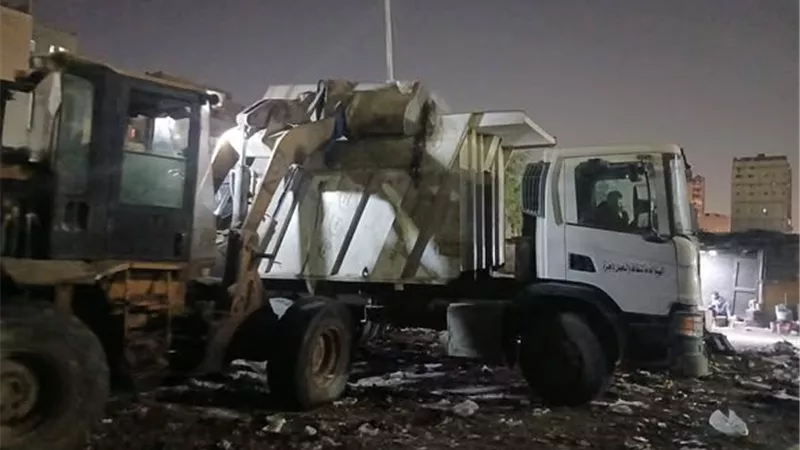 رفع 1400 طن مخلفات في حملات نظافة بالجيزة