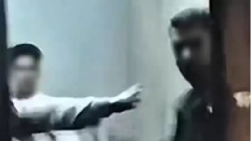 خناقة الـ