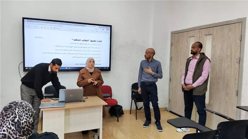 «طيبة التكنولوجية» تقيم ورش عمل لتفعيل مخرجات «المشروع الوطني للقراءة»