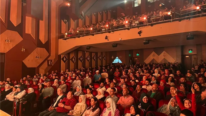  «مسرح العيد» يفتح الستار بعروض متنوعة ومبهجة في المحافظات