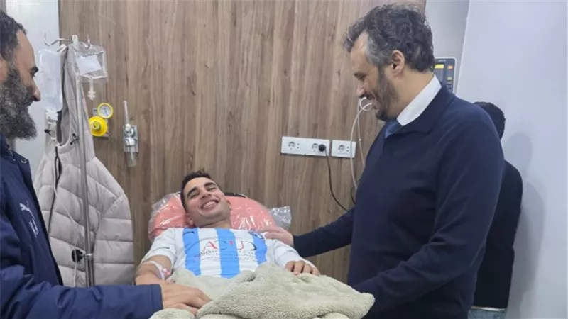 رئيس بيراميدز يطمئن الجماهير على محمد حمدي إبراهيم بعد إصابة بلع اللسان