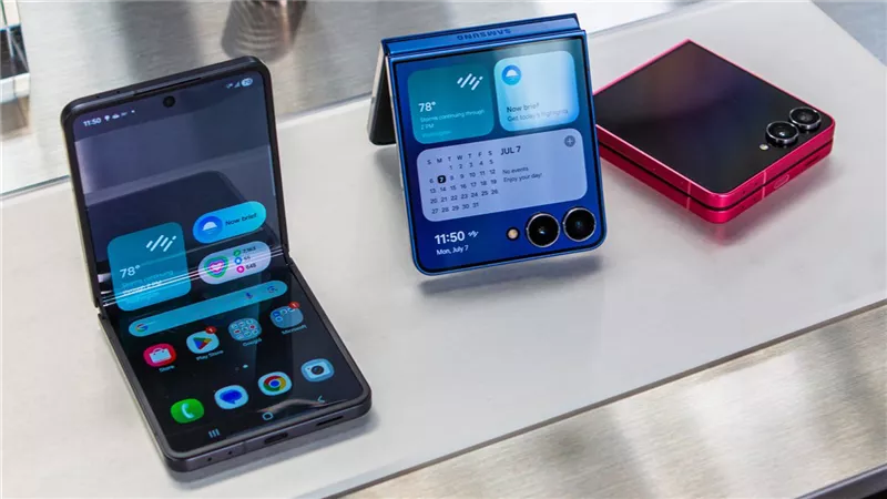 بسبب نقاط ضعفه.. هاتف Galaxy Z Flip 8 مخيباً للآمال