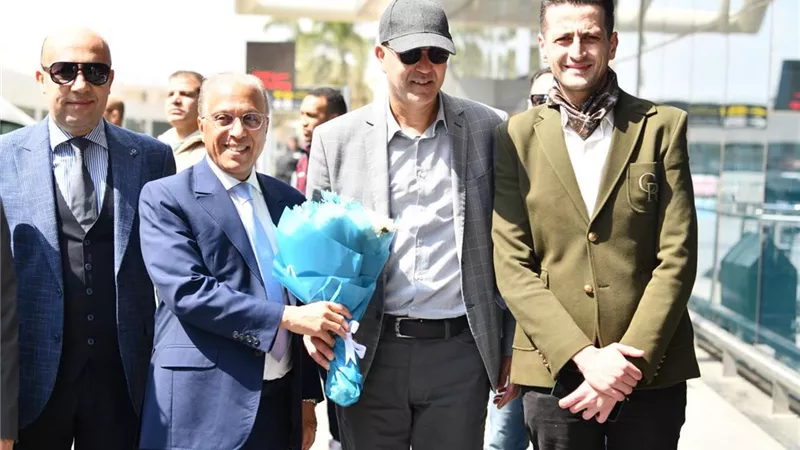 بالورود.. بيراميدز يستقبل بعثة الجيش المغربي ببطولة أفريقيا