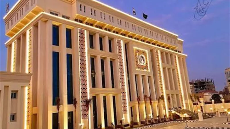 قبل ترويجها في العيد.. ضبط تاجر مخدرات وبحوزته حشيش وهيروين بالإسماعيلية