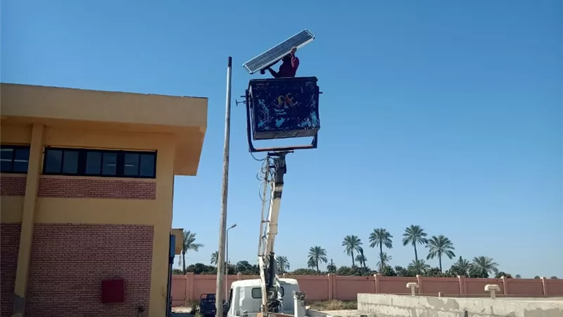 مياه القناة تبدأ رحلة 