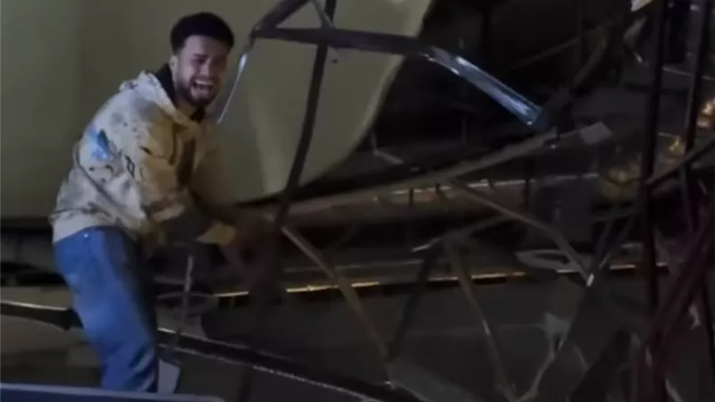 مصرع 3 أشخاص وإصابة 14 إثر انفجار أنبوبة غاز هيليوم في مول بدمياط 