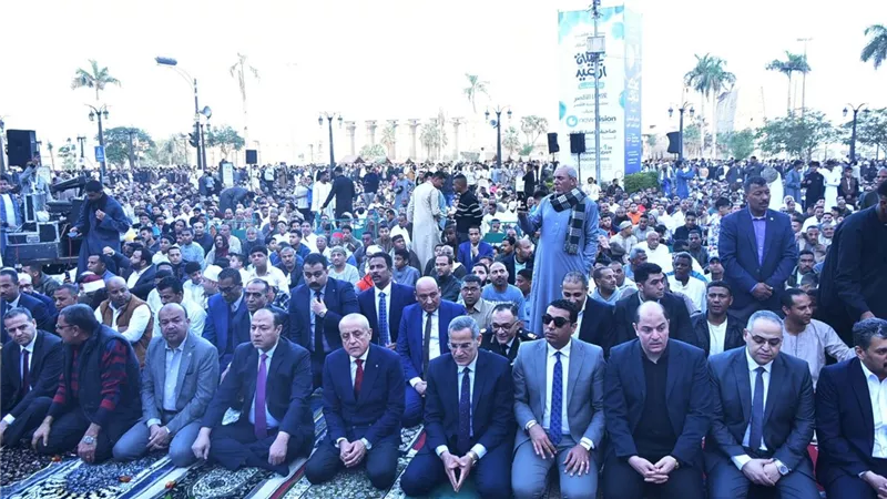 محافظ الأقصر يتفقد استعدادات صلاة العيد بساحة أبو الحجاج 