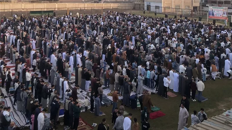 بحضور الآلاف.. فرحة عارمة أثناء وعقب صلاة عيد الفطر بالشرقية | صور 